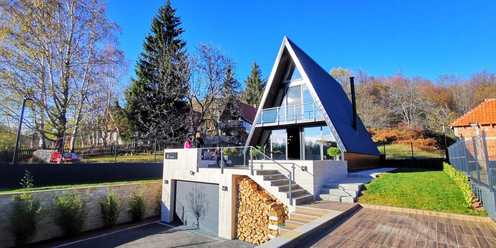 V house – eksluzivno na Goču