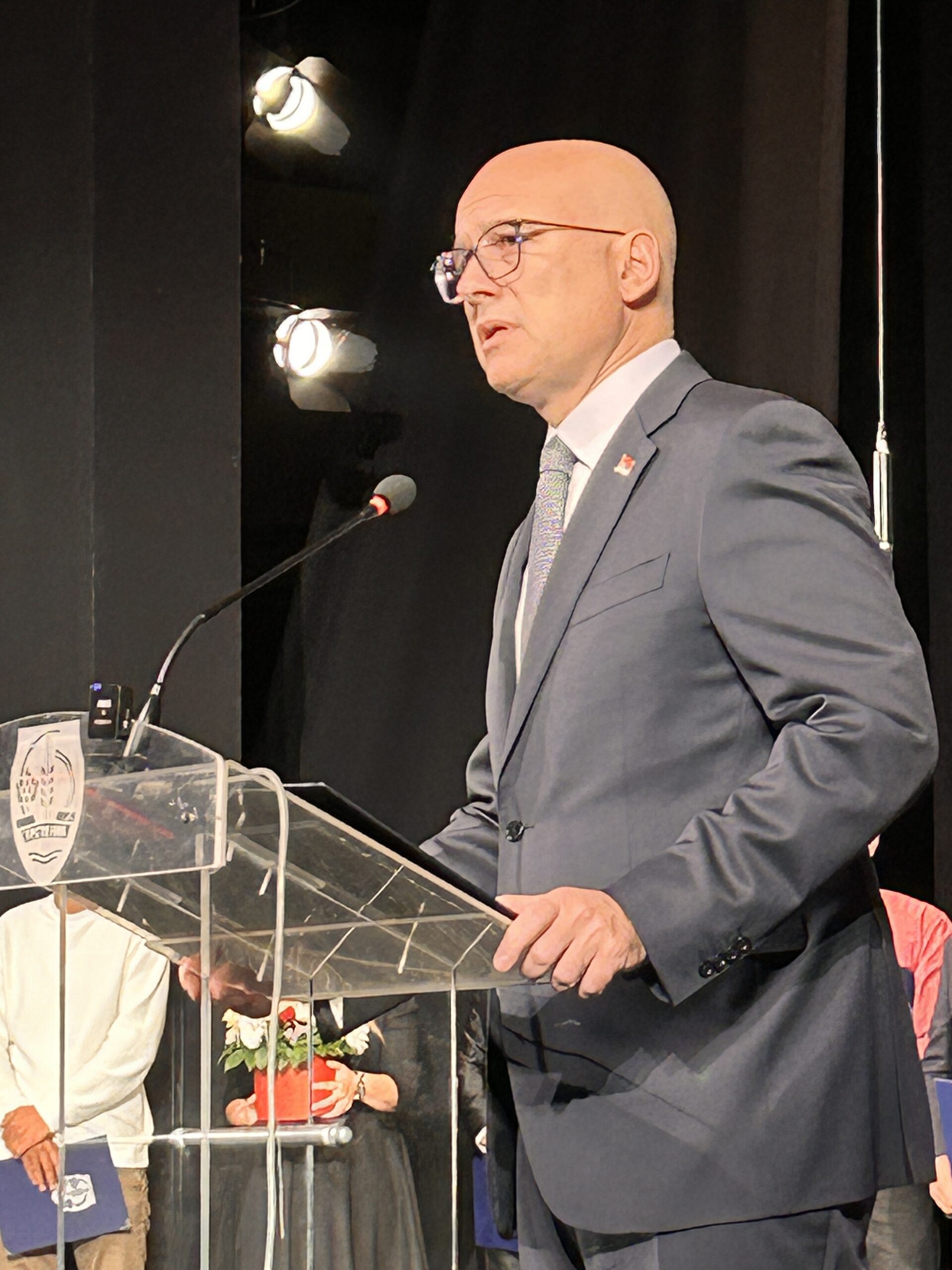 Predsednik Vlade Miloš Vučević počasni građanin Trstenika