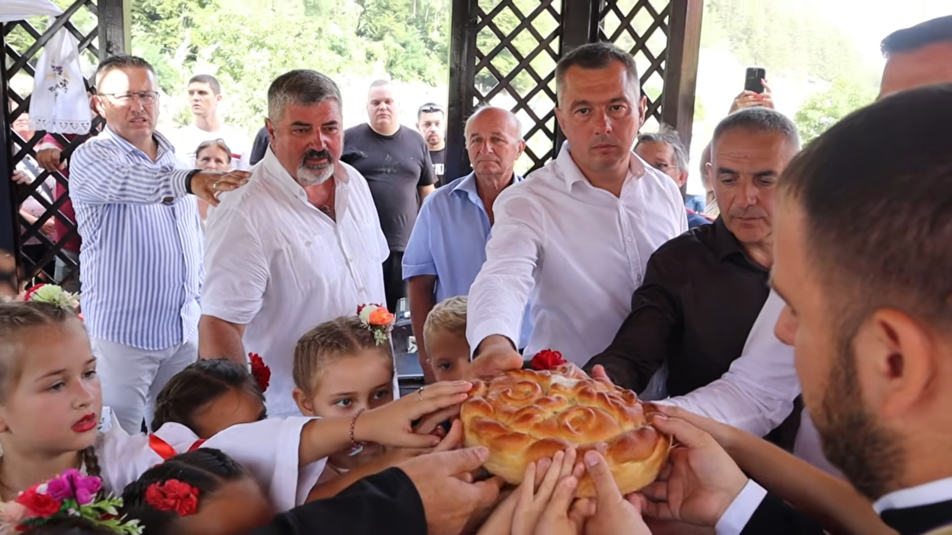 HUMANO i TRADICIONALNO NA VELIKU GOSPOJINU u GRAČACU