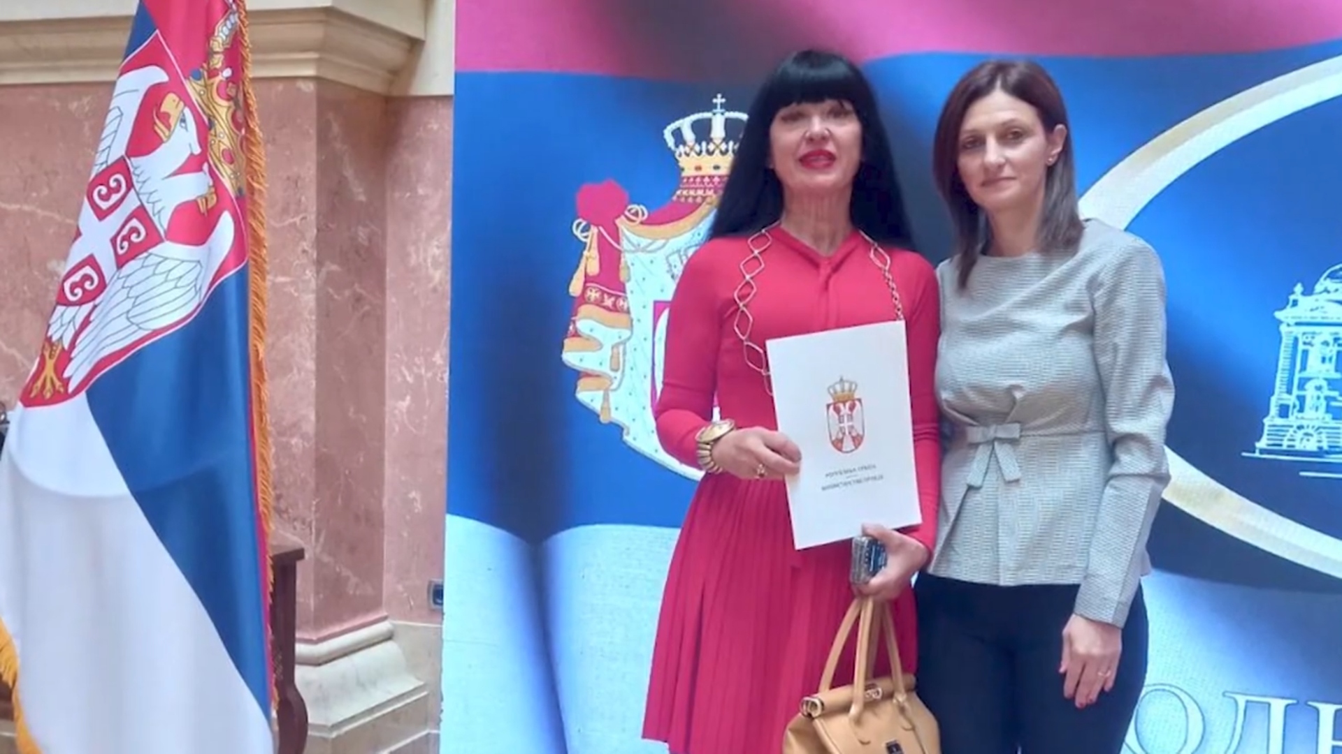 NOVAC OD KAZNI ZA VRNjAČKO OBRAZOVANjE i ZDRAVSTVO